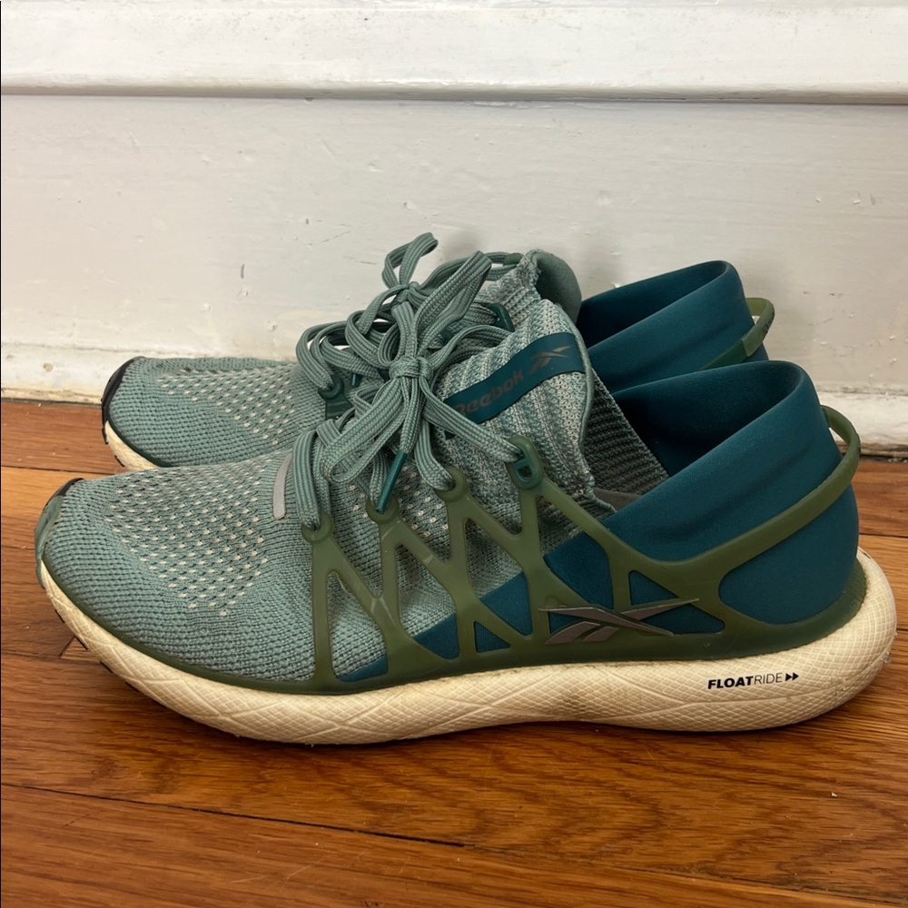 As-Is Reebok Floatride Sneakers - Picture 5 of 10